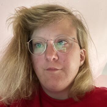 Babysitter in Bégard: Manon