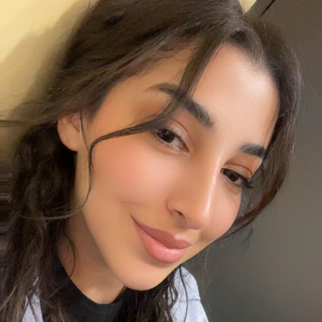 Babysitter in Aubervilliers: Djazira