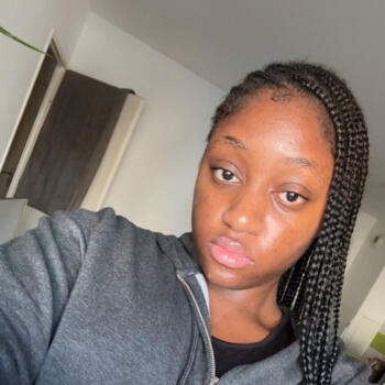 Babysitter in Vitry-sur-Seine: Mawa