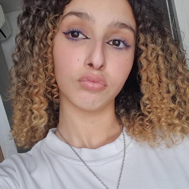 Babysitter in Casablanca: Malika