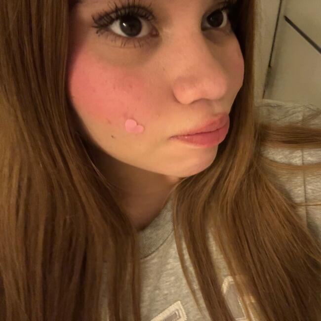 Babysitter in San Pedro: Regina