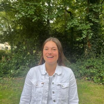 Babysitter Le Loroux-Bottereau: Faustine