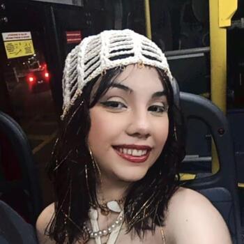 Babysitter São Paulo: Aninha