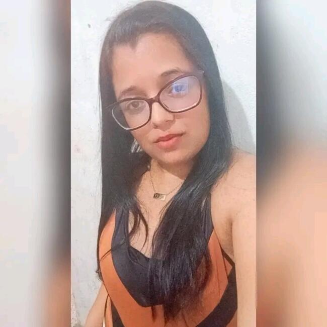 Babá em Governador Valadares: Juliana