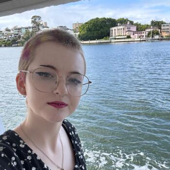 Babysitter Brisbane: Nyx