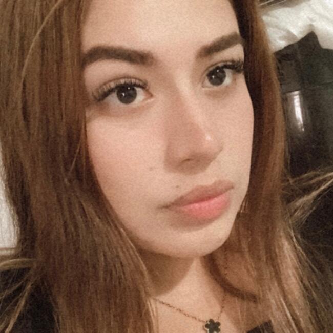 Babysitter in Madrid: Adela Zurita