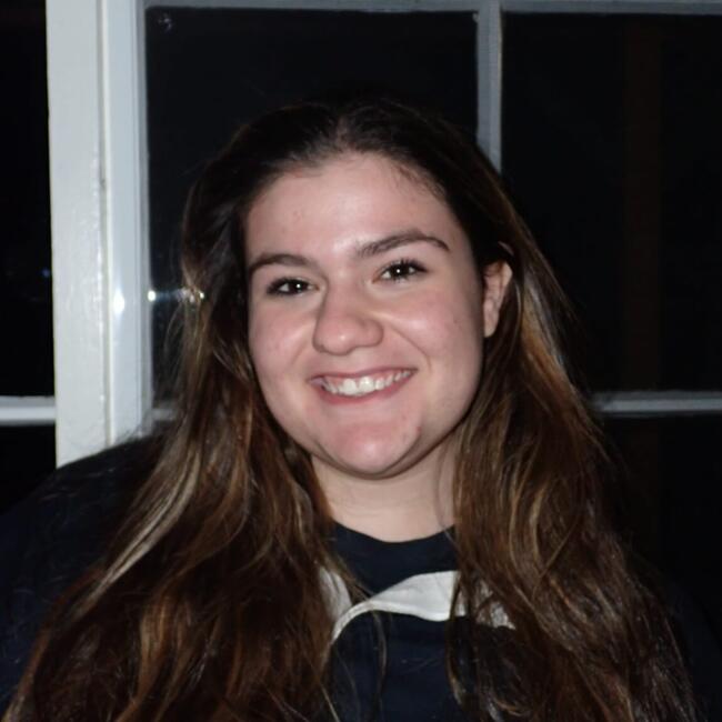 Babysitter in Melbourne: Alyssa