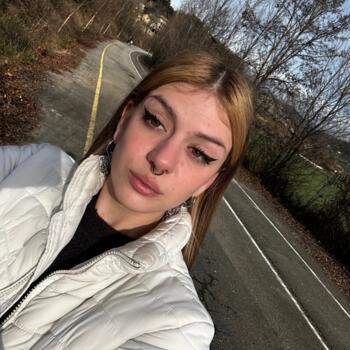 Babysitter in Montesquiu: Nayane