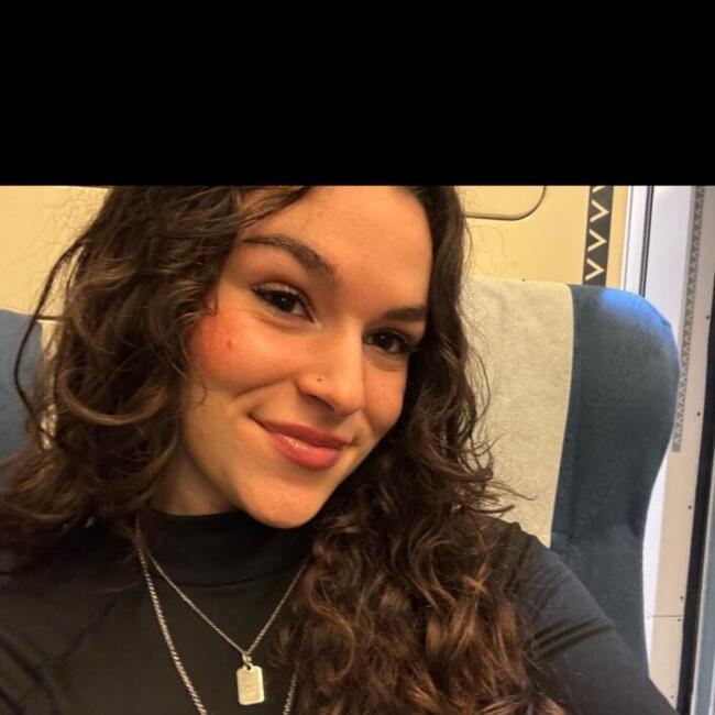 Babysitter in Madrid: María