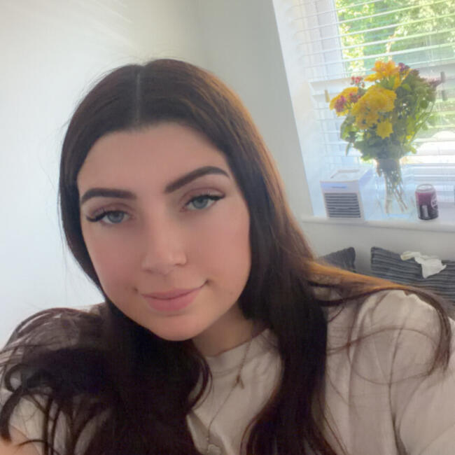 Babysitter in Bromsgrove: Lucy