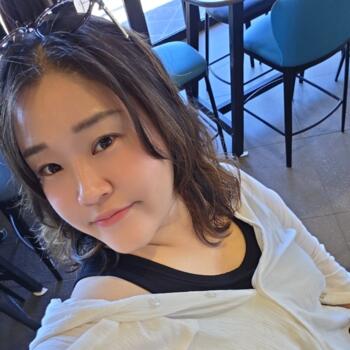 Babysitter in Brisbane: Yessi