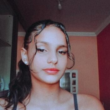 Babá em Betim: Yasmin