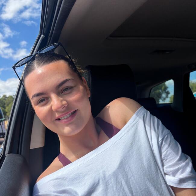 Babysitter in Perth: Emma