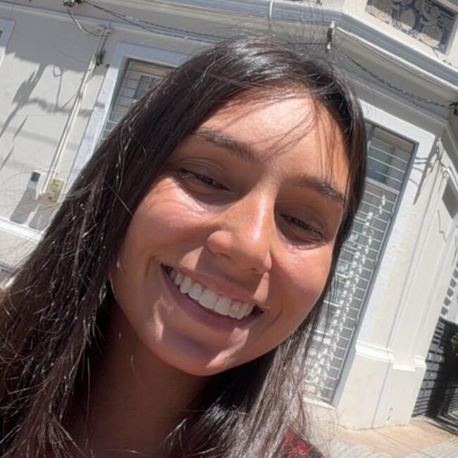 Babysitter in Montevideo: Isabel