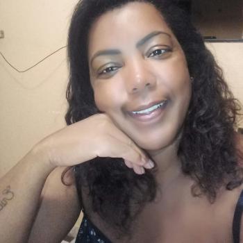 Babá em Cariacica: Zenaide