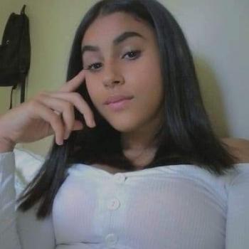 Baby-sitter in Windsor: Jeylynn