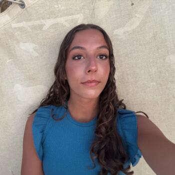 Babysitter in Caneças: Laura