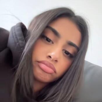 Babysitter in Brussel: Amina