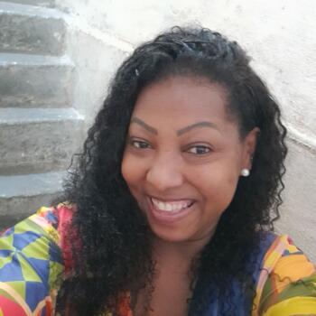 Babysitter Rio de Janeiro: Leticia