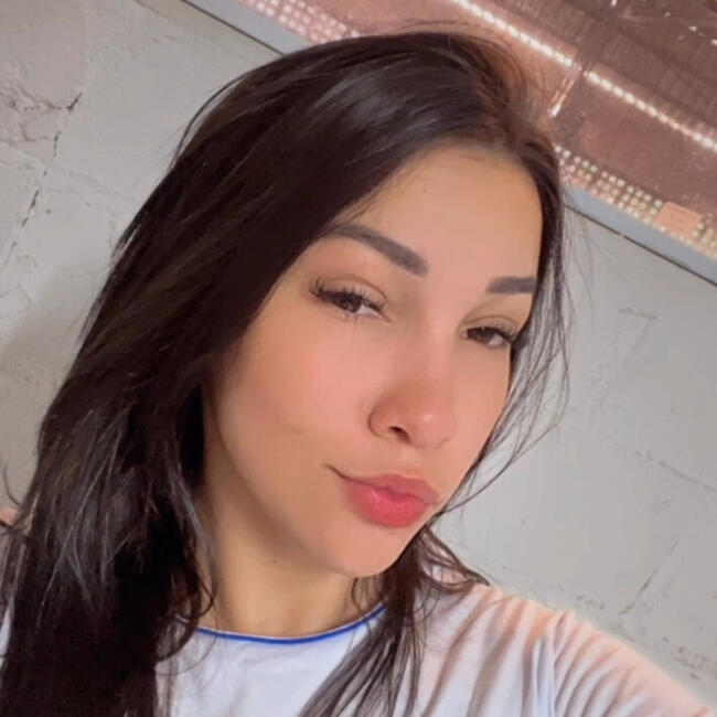 Babá em Vitória: Raina