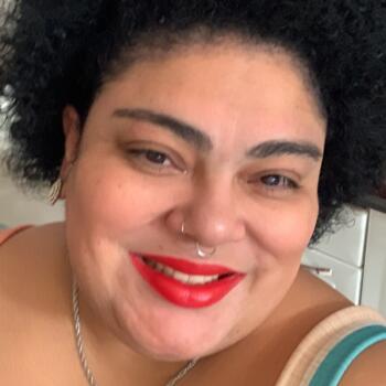 Babysitter in Caldas Novas: Juliana