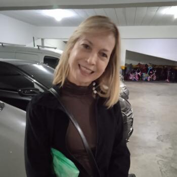 Babá em São Paulo: Carmelina