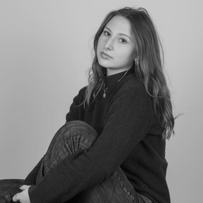 Babysitter in Xhendremael: Rachel