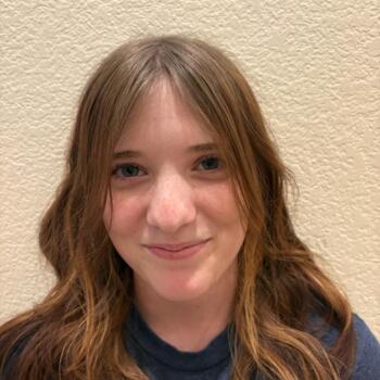 Babysitter in North Las Vegas: Hannah