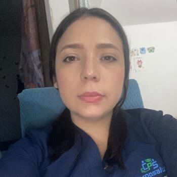 Niñera en Piedecuesta: Laura katerine
