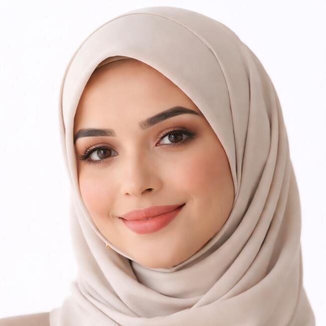 وظيفة جليسة أطفال في عجمان: Lana