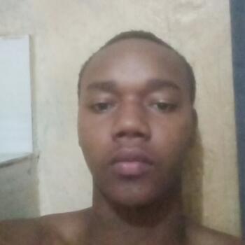 Babysitter in Athi River: Enoch