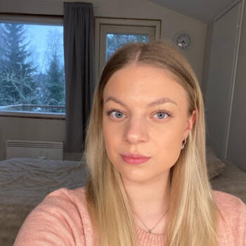 Babysitter in Tampere: Nella