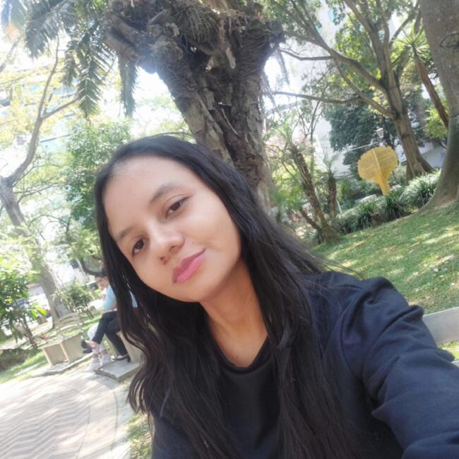 Babysitter in Bucaramanga: Jennifer