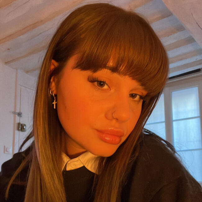 Babysitter in Rouen: Marine