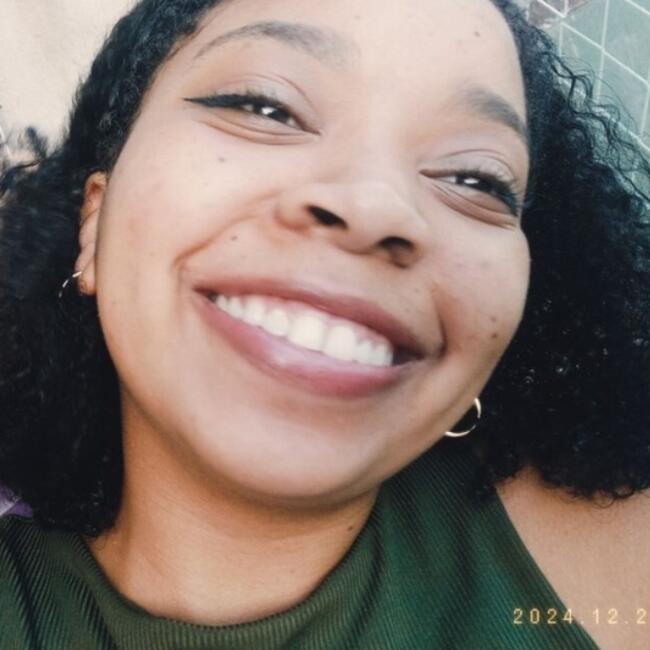 Babysitter in Salvador: Jamile