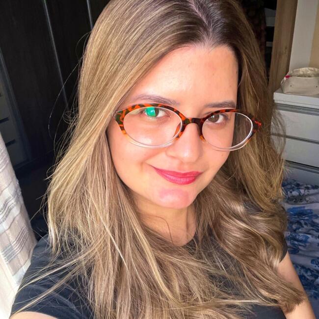 Emprego de babá em São Paulo: Thalita