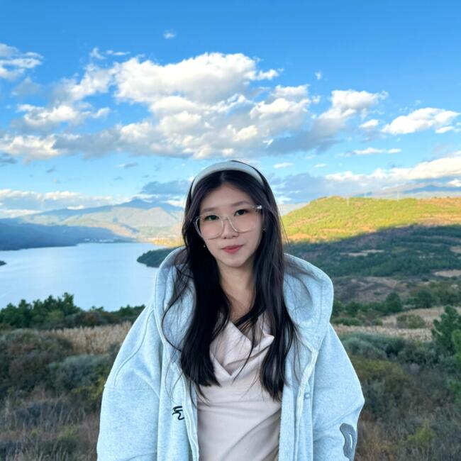 位于Singapore Island的临时保姆: Shu Hui