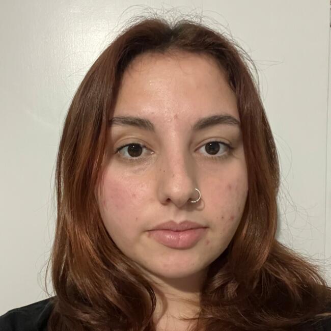 Babysitter στην περιοχή Χολαργός: Δαναη