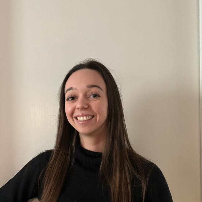 Babysitter in Bayonne: Chloé