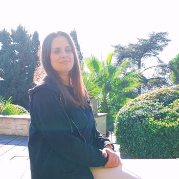 Babysitter a Genova: Valentina