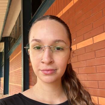 Babysitter in Cork: Liby Ahias