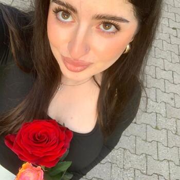 Babysitter Esslingen am Neckar: Layla