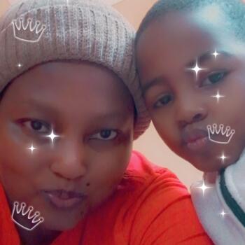 Babysitter in Nairobi: Mary