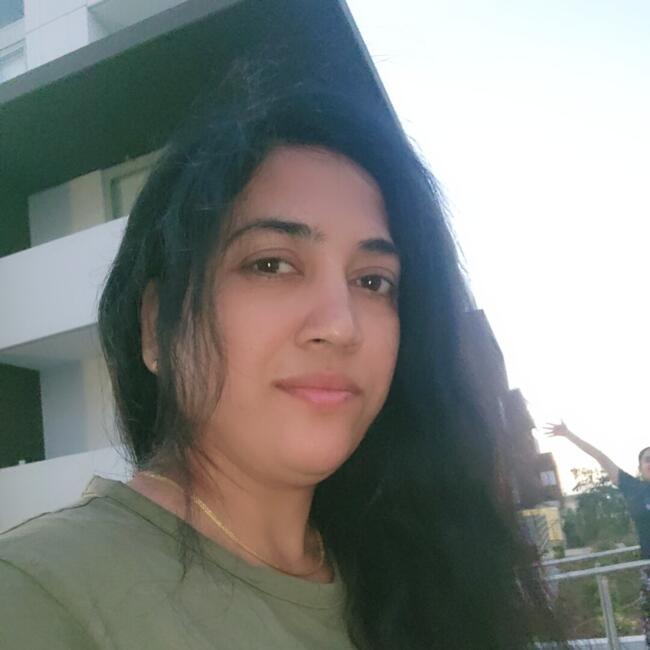 Nanny in Sydney: Pooja