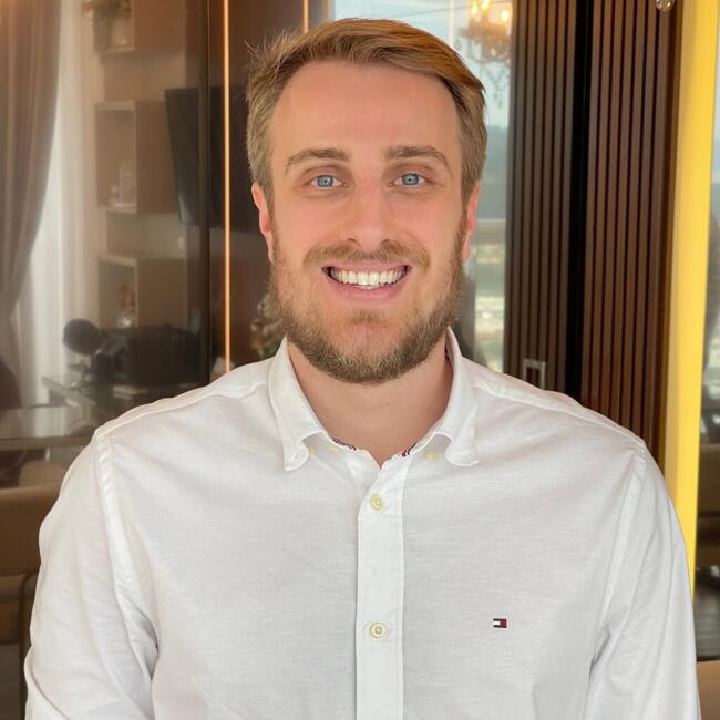 Babysitting job in Itajaí: Bruno