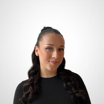 Babysitter Uznach: Alessia