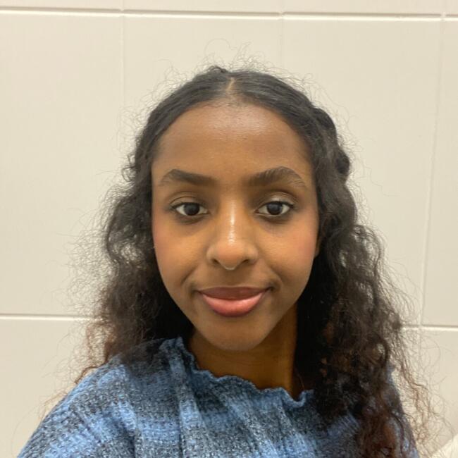 Babysitter in Lille: Yousra