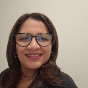 Babysitter in Ocala: Milagros