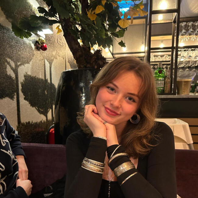 Babysitter in Ulvenhout: Bobbie