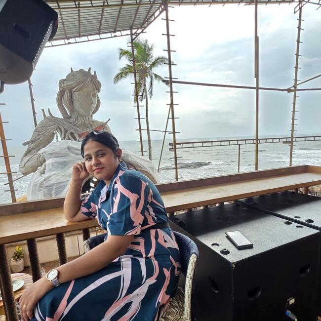 Babysitting job in Serilingampalle: Lavanya